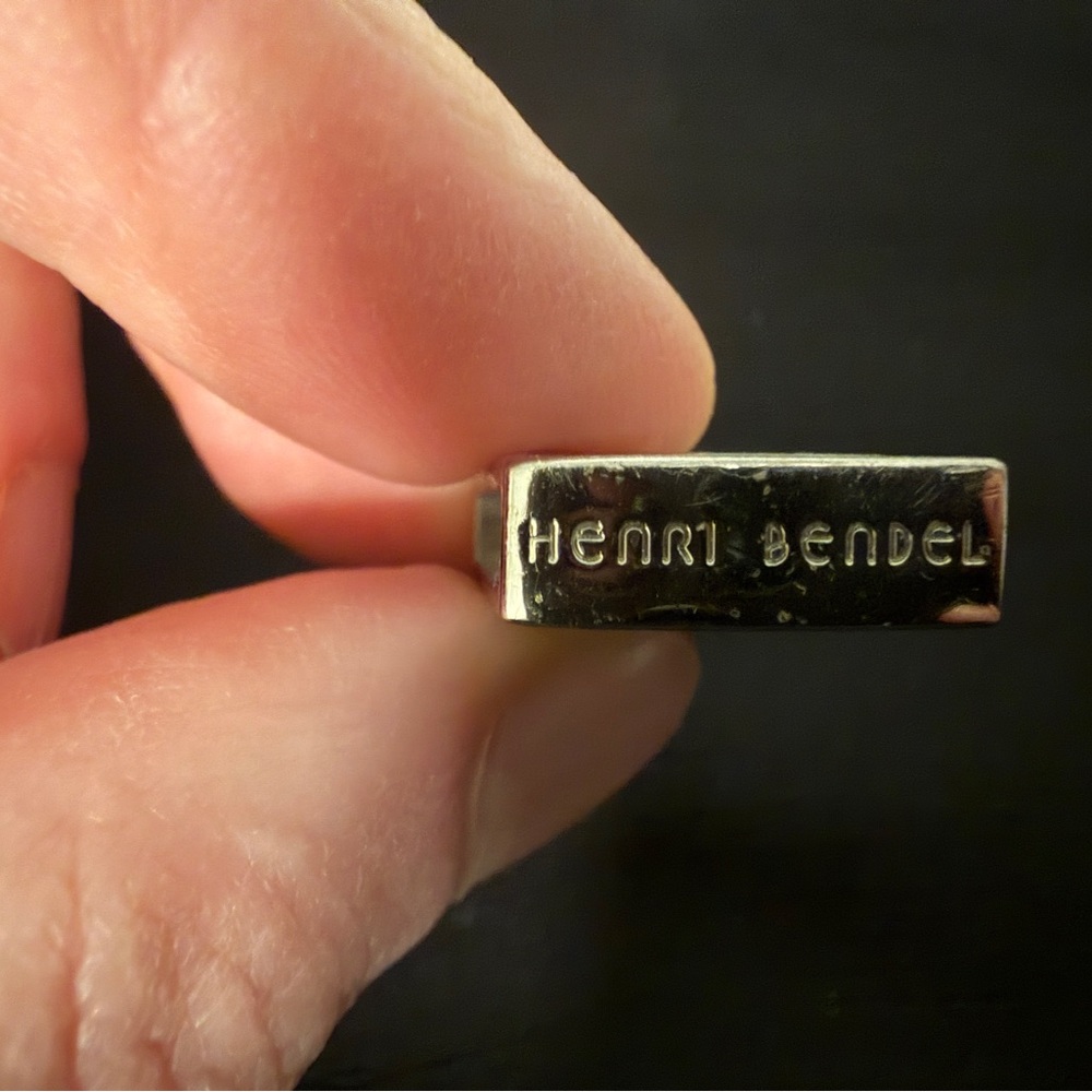 Henri Bendel Silver Metal Rectangular Bag Charm Letter D - Picture 2 of 2